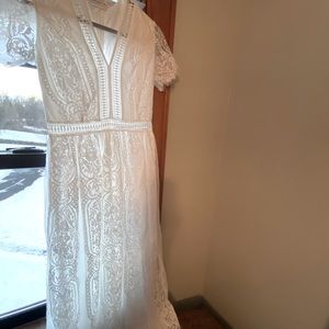 Casual white maxi dress